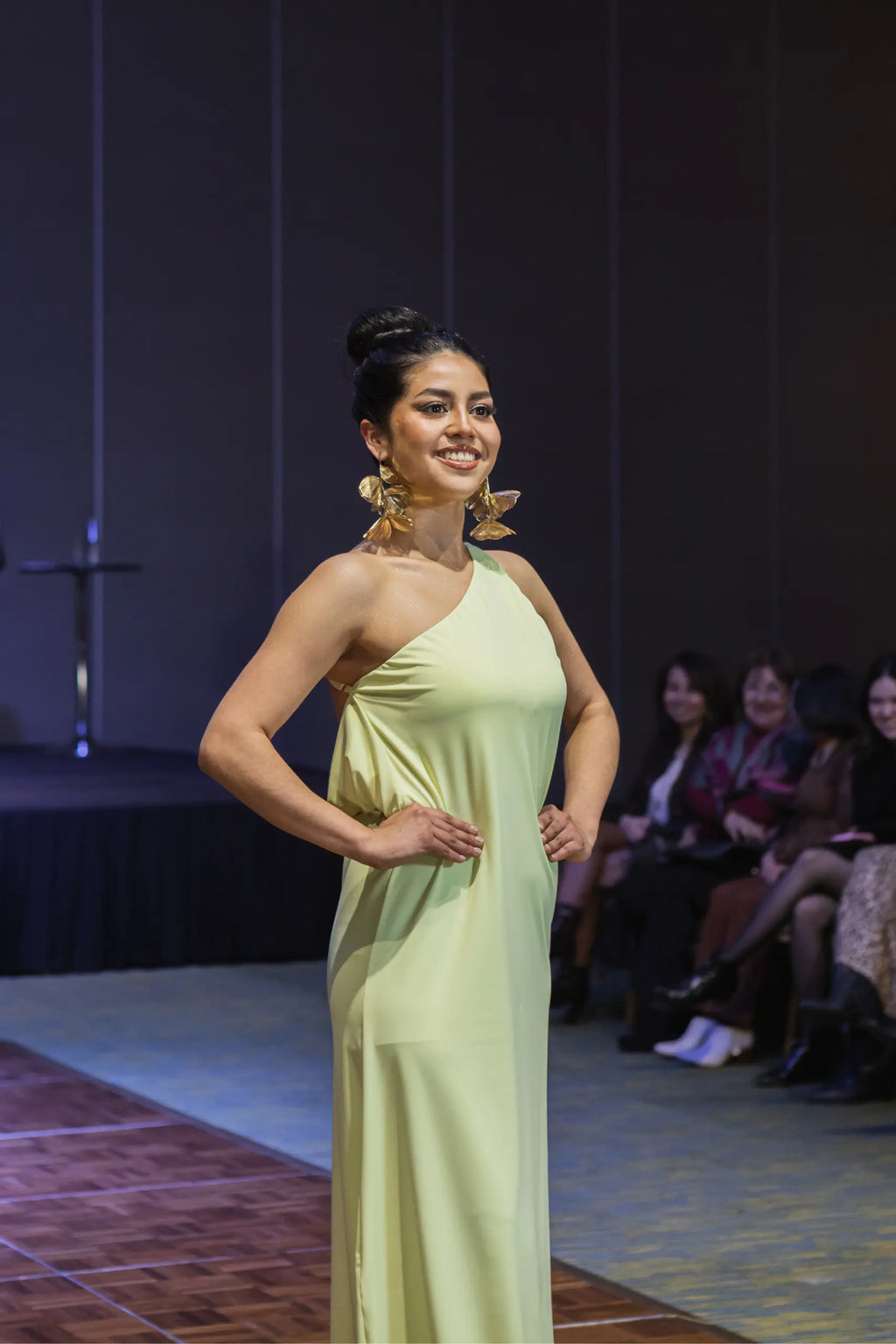 Vestido Resplandor Amarillo