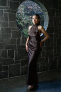 Vestido cuello halter cafe